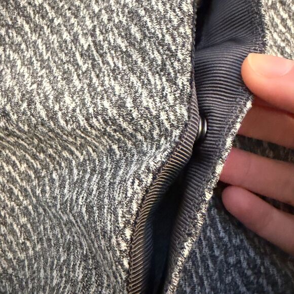 Women Lululemon Vinyasa Scarf Black One Size Casual Winter Soft Comfy - Picture 4 of 6